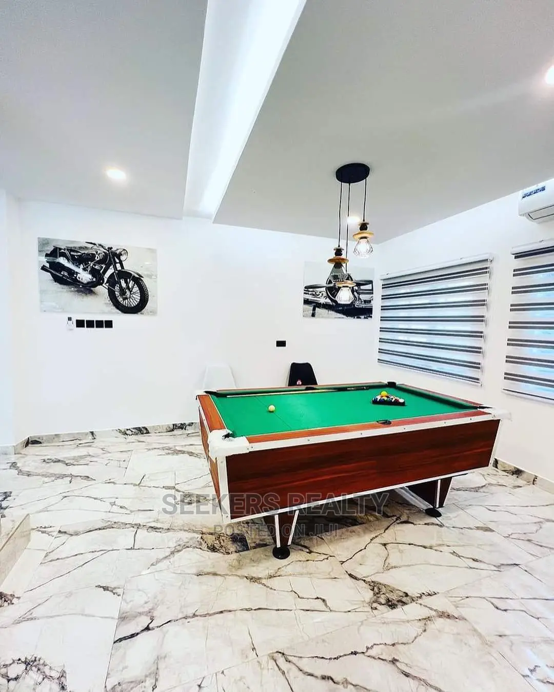 Furnished 10bdrm Mansion in Seekers Realty, Accra Metropolitan for sale in Accra Metropolitan