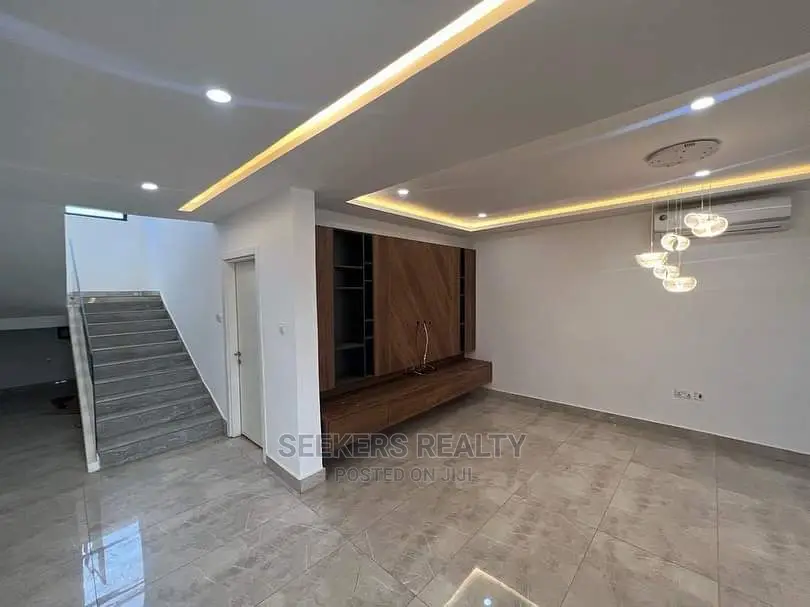 4bdrm House in Seekers Realty 5, Tantra Hills for sale in Tantra Hills