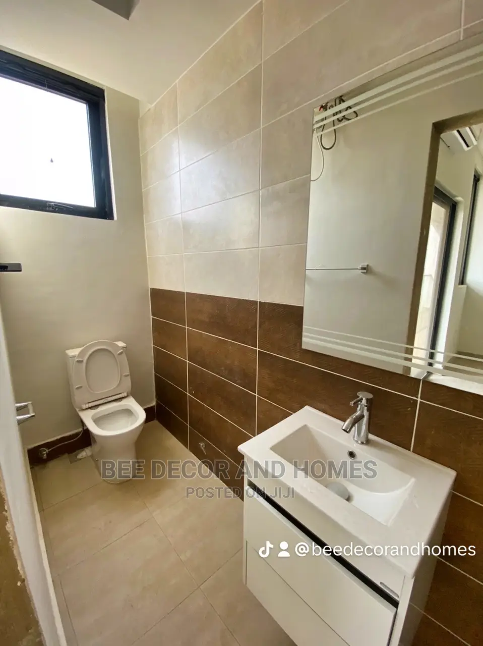 3bdrm Townhouse/Terrace in Bee Decor And Homes, West Legon for sale in West Legon