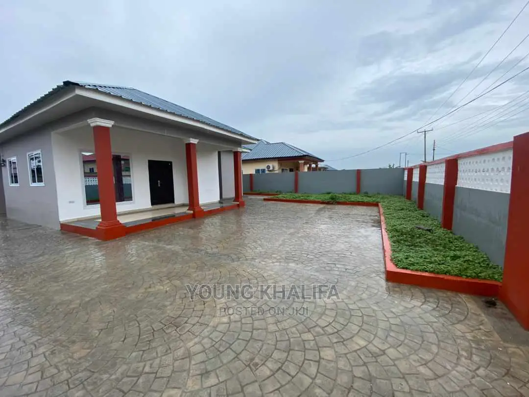 2bdrm House in Blue Rose City, Kasoa for sale in Kasoa