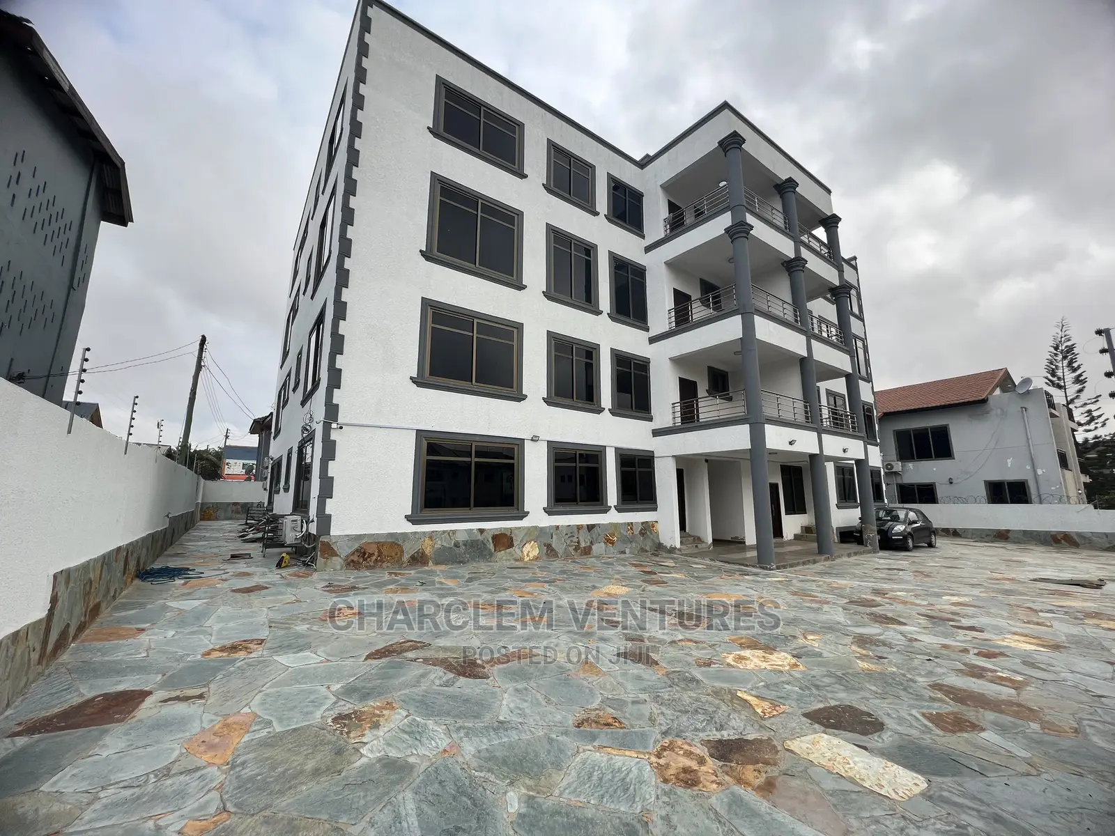 3bdrm Apartment in Charclem Ventures, East Legon for rent in East Legon