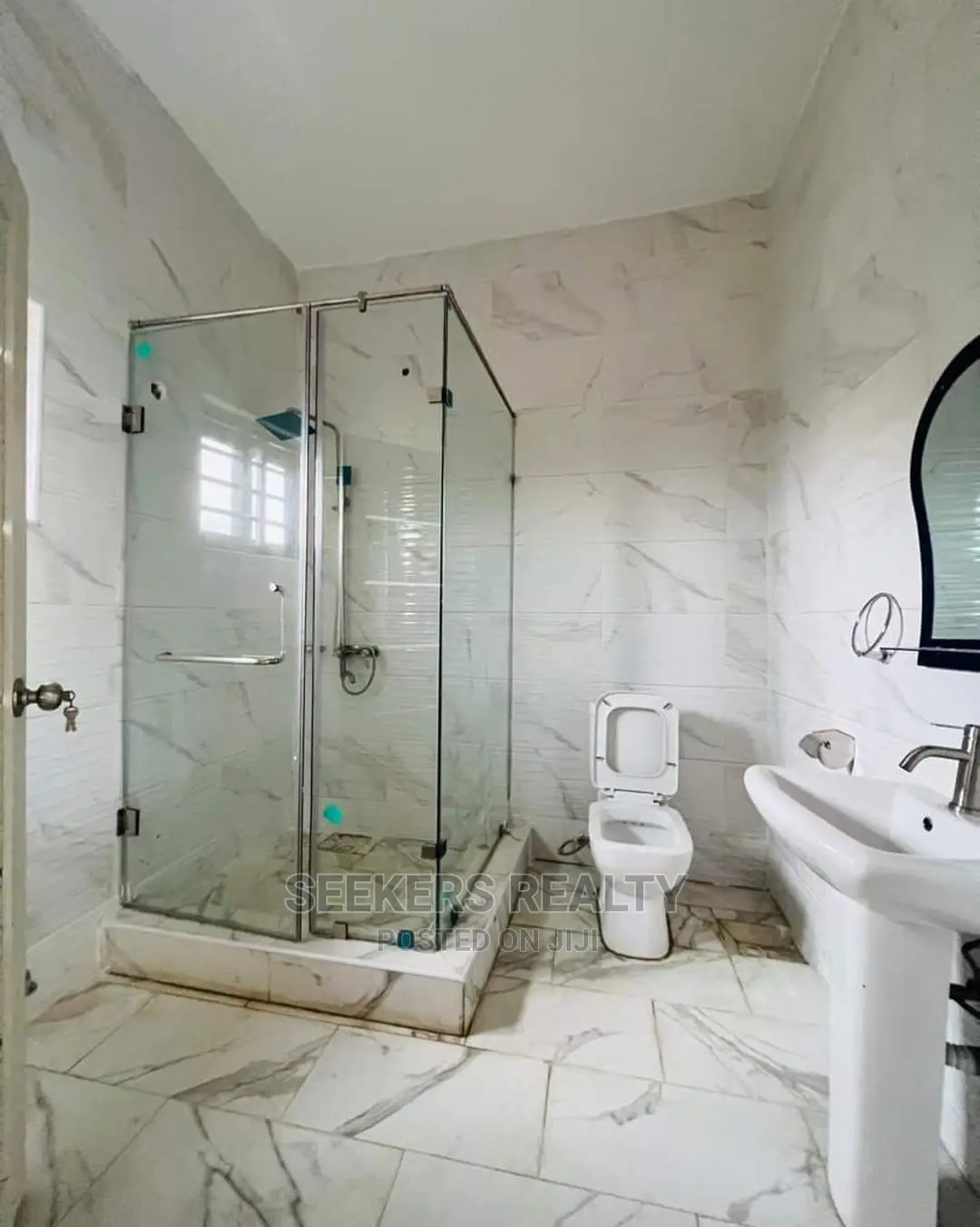 4bdrm House in Seekers Realty, East Legon for sale in East Legon