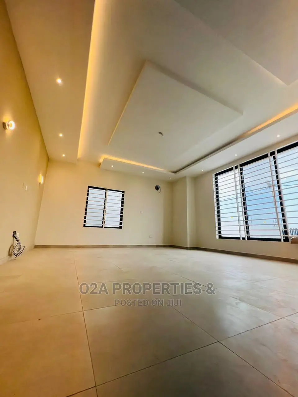 5bdrm House in Lake Side Estate for sale in Lake Side Estate