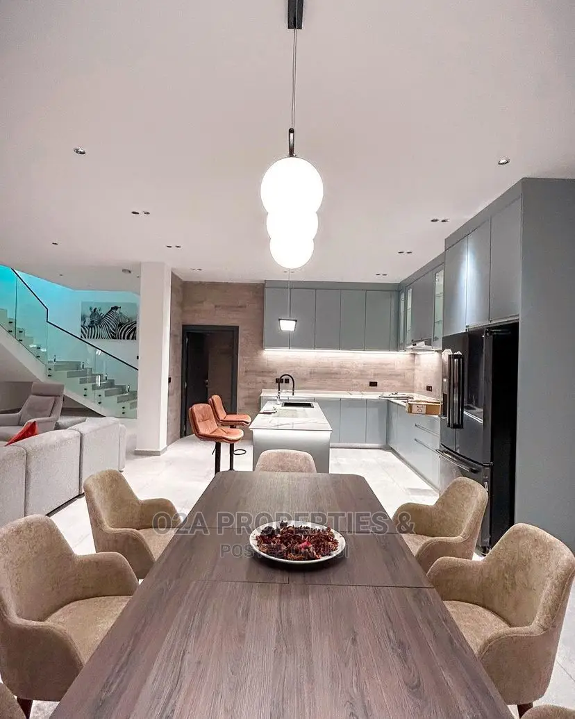 Furnished 4bdrm House in School Junction for sale in School Junction