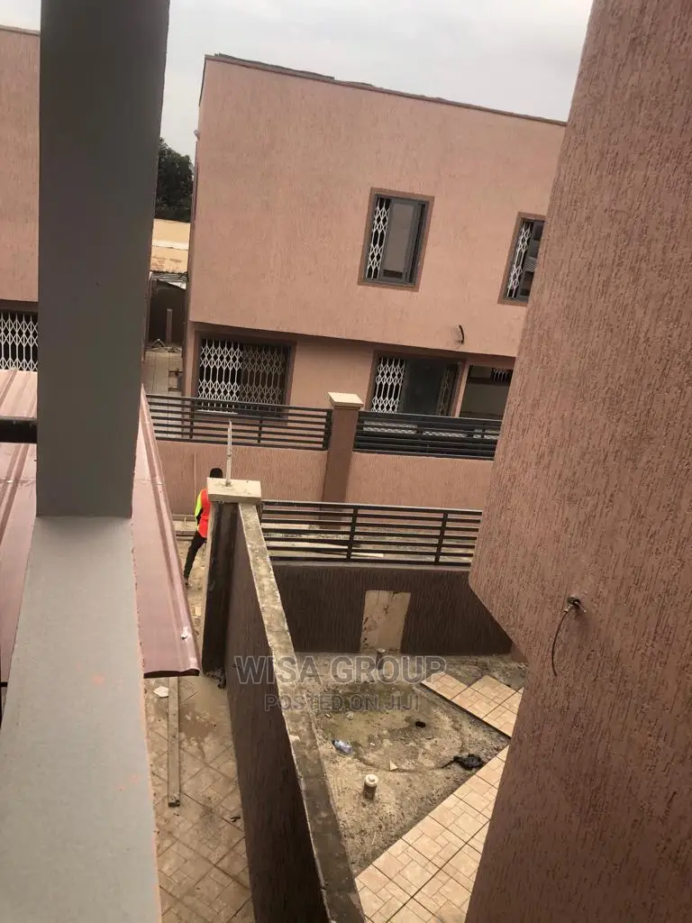 4bdrm Townhouse / Terrace in Wisa Groups, Accra Metropolitan for rent in Accra Metropolitan
