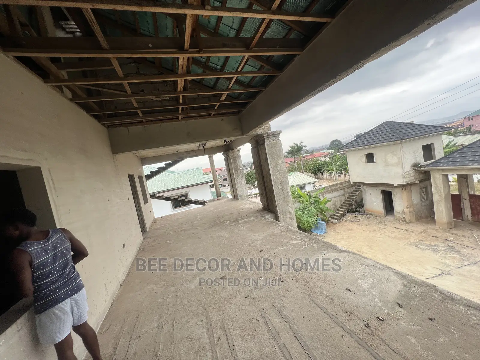 8bdrm Mansion in Bee Decor And Homes, West Legon for sale in West Legon