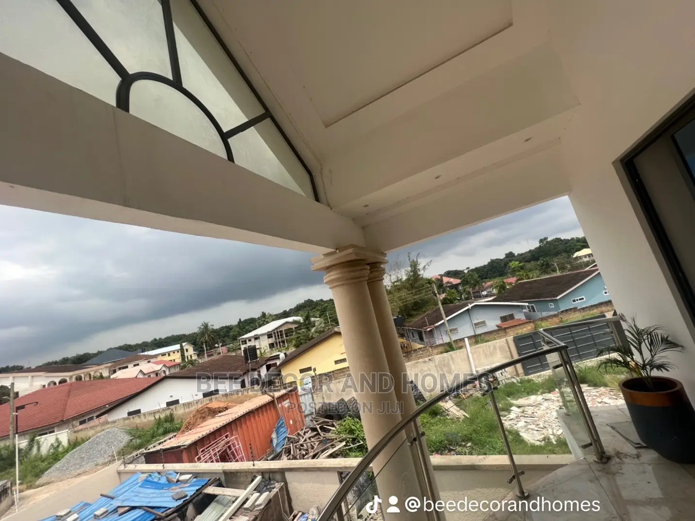 4bdrm Mansion in Bee Decor And Homes, West Legon for sale in West Legon