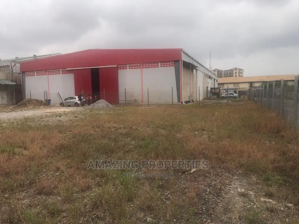2000sqm Warehouse for Sale at Spintex in Spintex