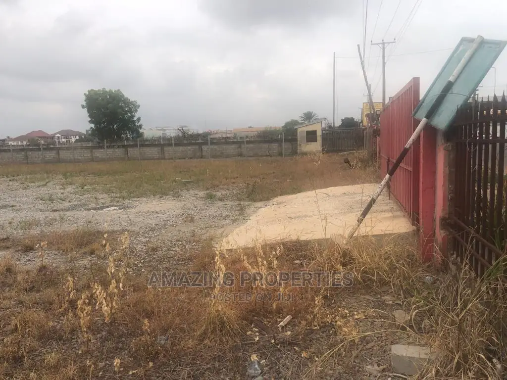 2000sqm Warehouse for Sale at Spintex in Spintex
