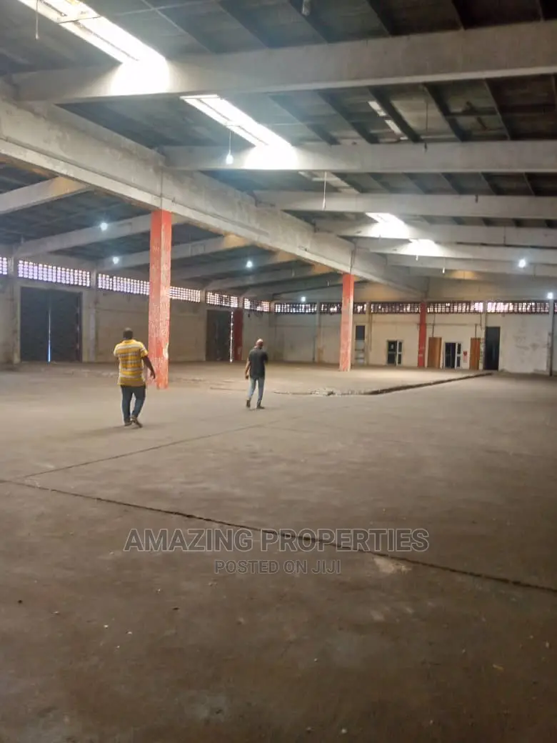 10,000sqm Warehouse at Tema in Tema Metropolitan