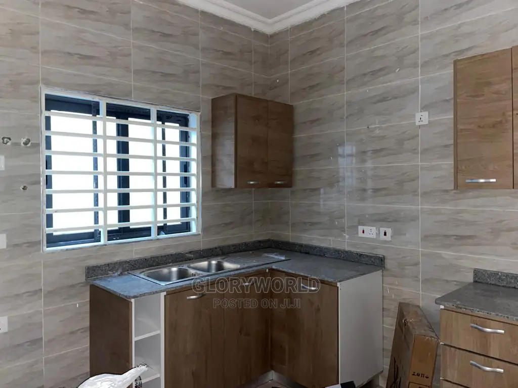 3bdrm House in Spintex for sale in Spintex