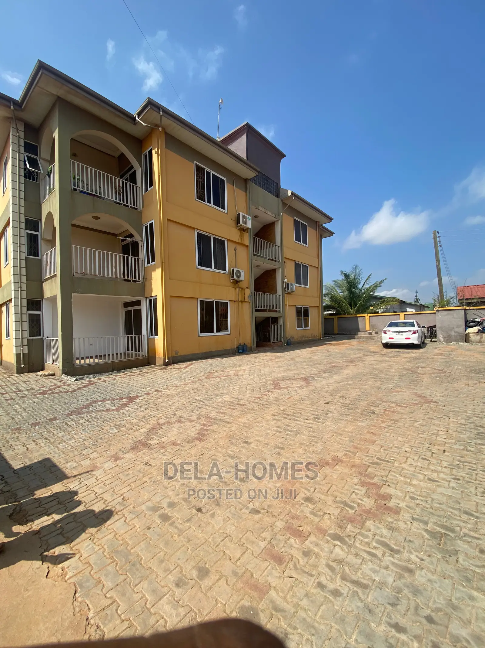 3bdrm Apartment in Ashaley Botwe for rent in Ashaley Botwe