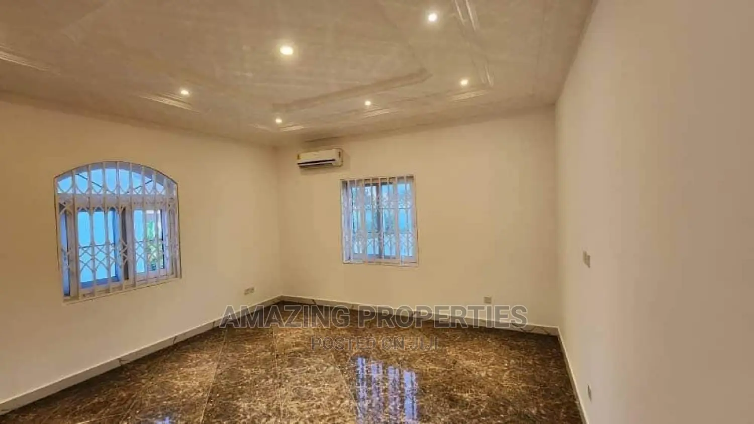5bdrm House in East Legon for rent in East Legon
