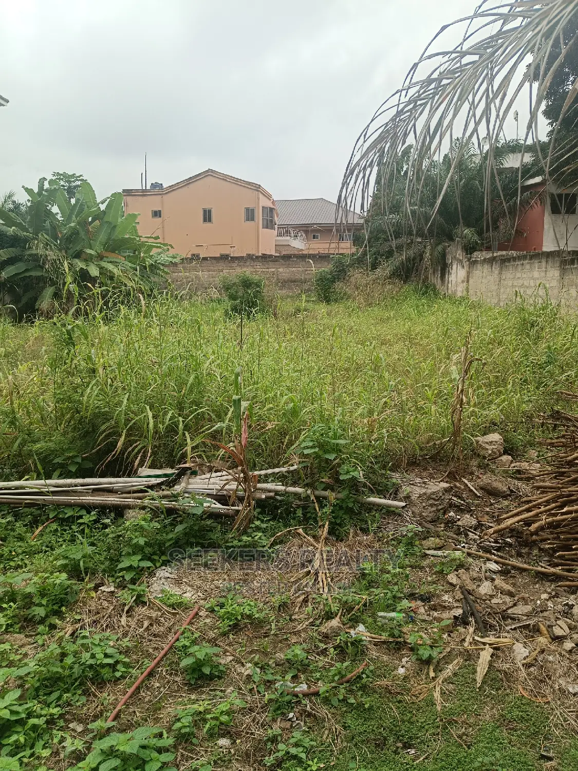 A Plot of Land for Sale at North Dzorwulu in Dzorwulu