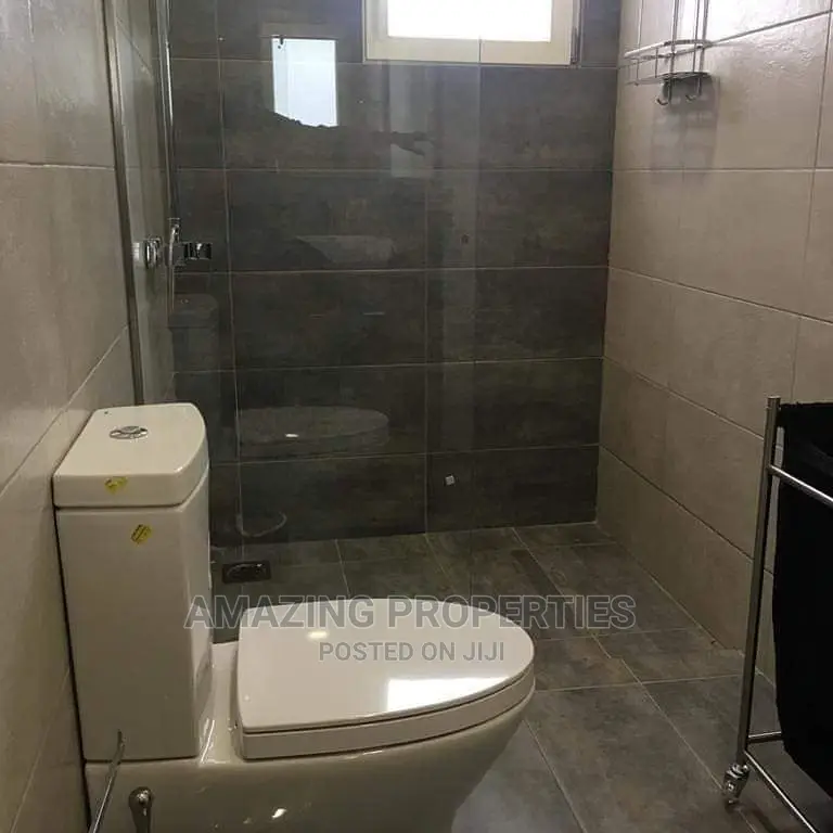Furnished 2bdrm Apartment in East Airport, Spintex for rent in Spintex