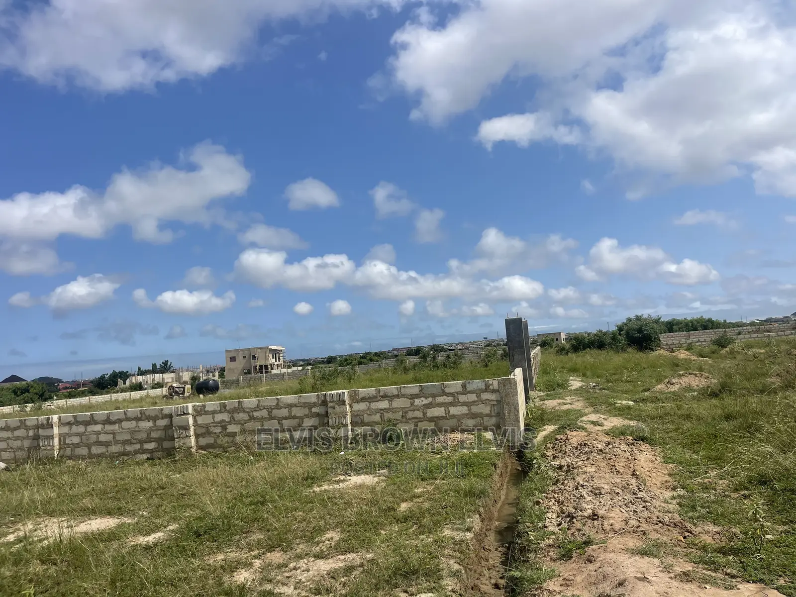 Hello Do You Want to Buy a Genuine Land for Sale at Santeo in East Legon