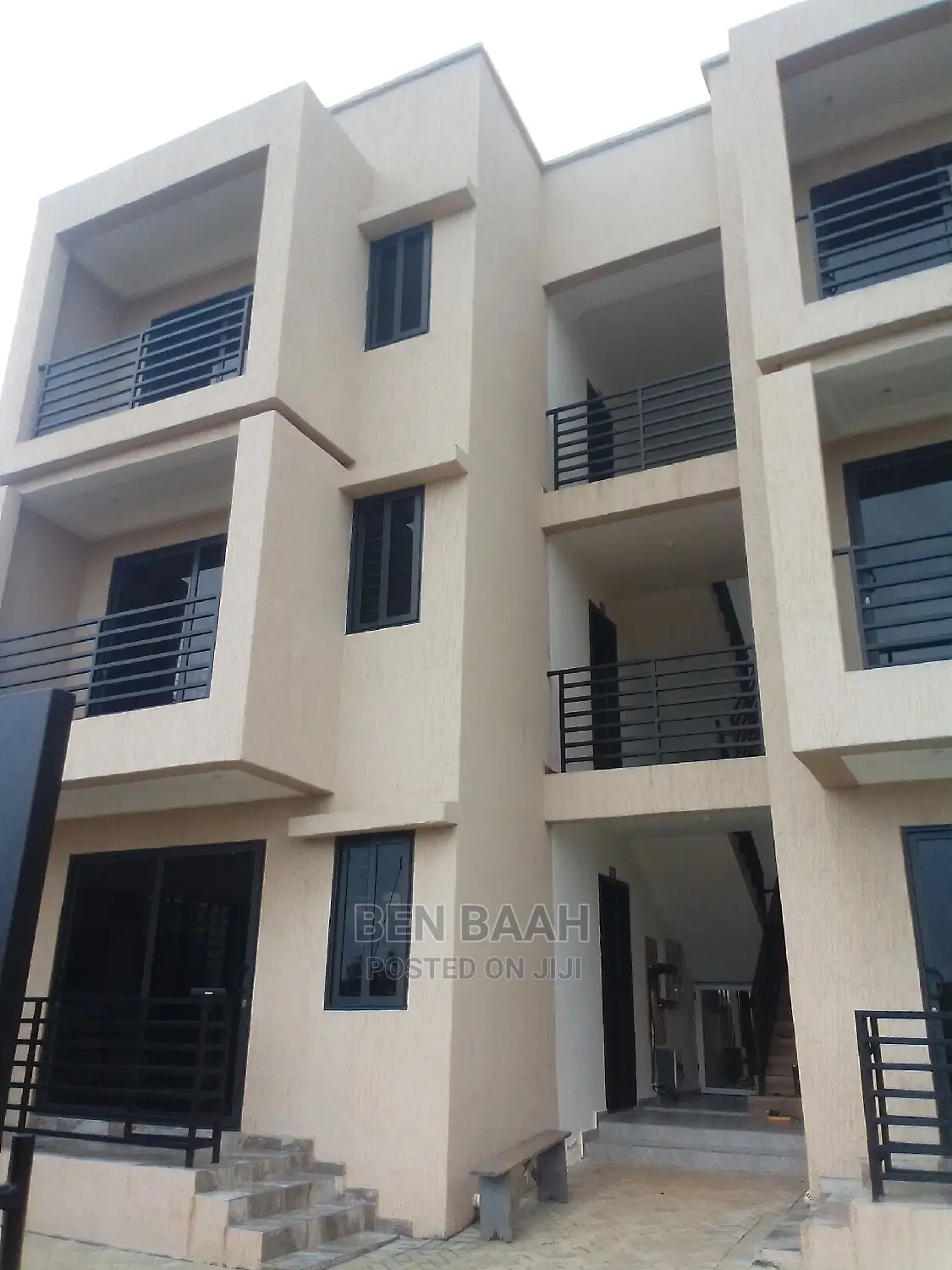 2bdrm Duplex in Ben Properties, Dome for rent in Dome
