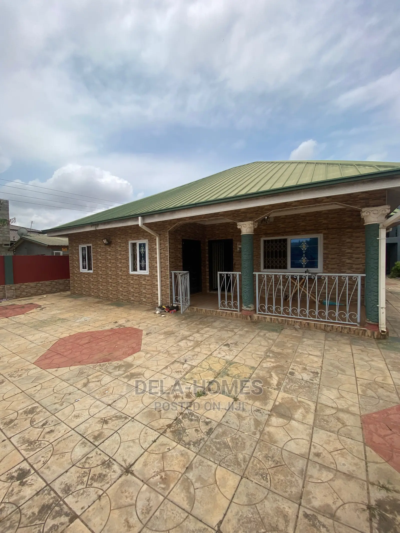 3bdrm Maisonette in Adenta for rent in Adenta