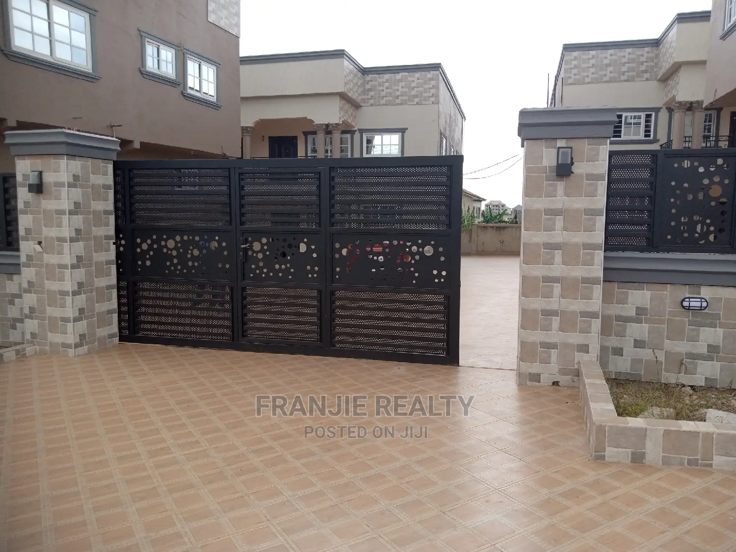 2bdrm Apartment in Weija for rent in Weija