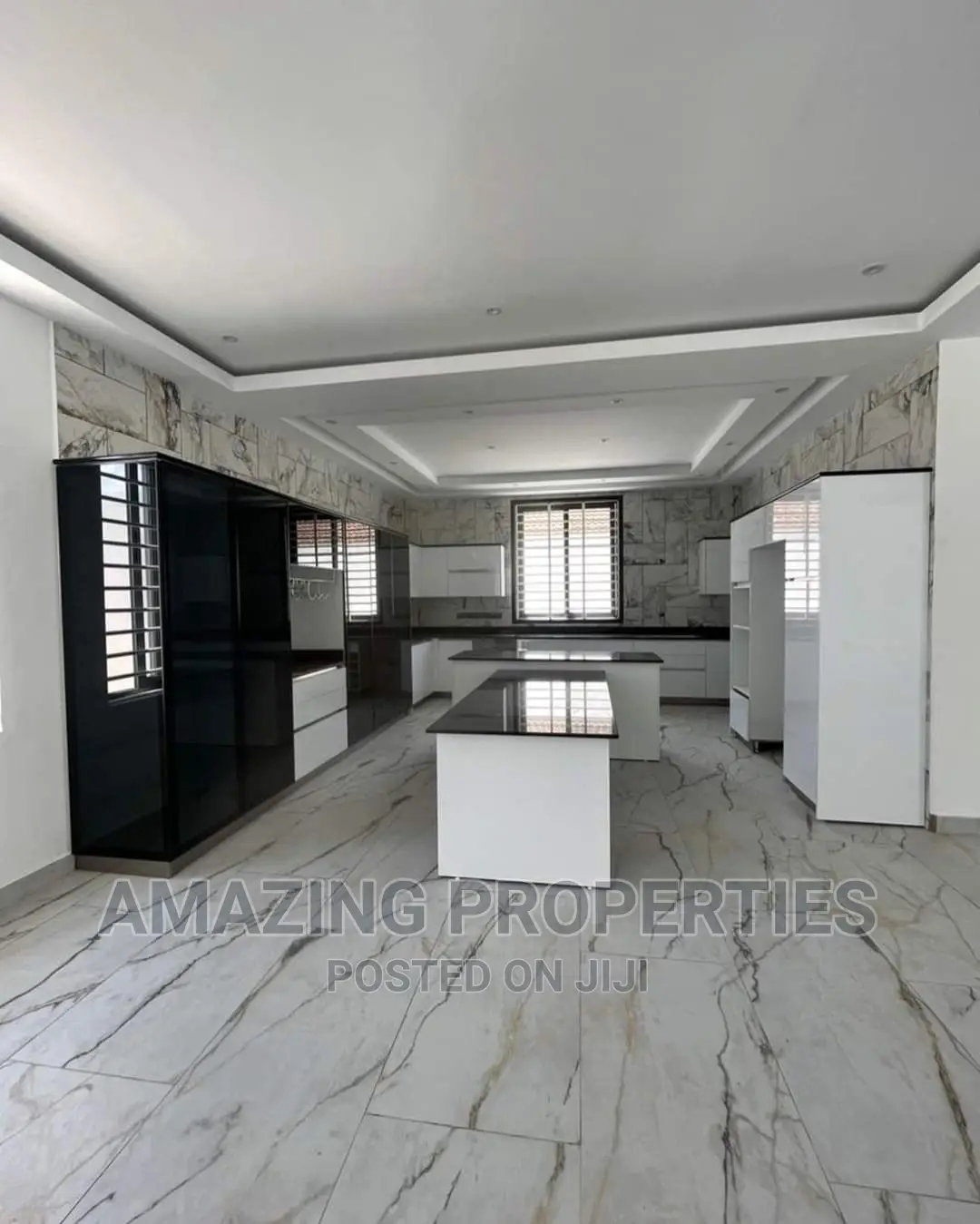 5bdrm House in East Legon for sale in East Legon