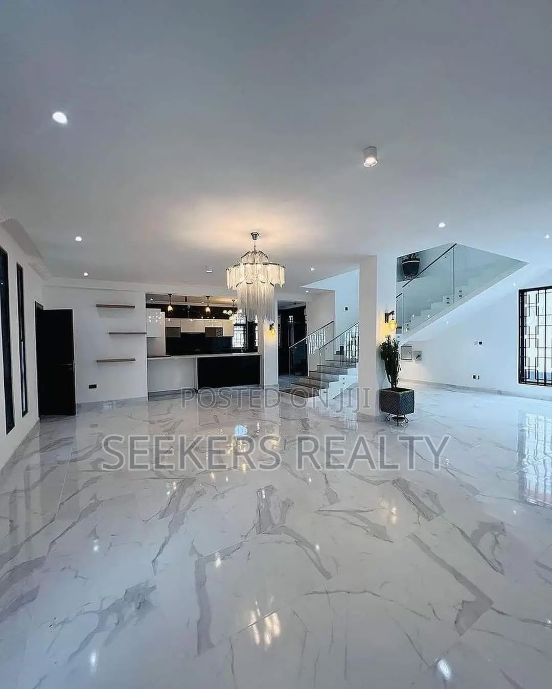 5bdrm House in Seekers Realty, East Legon for sale in East Legon