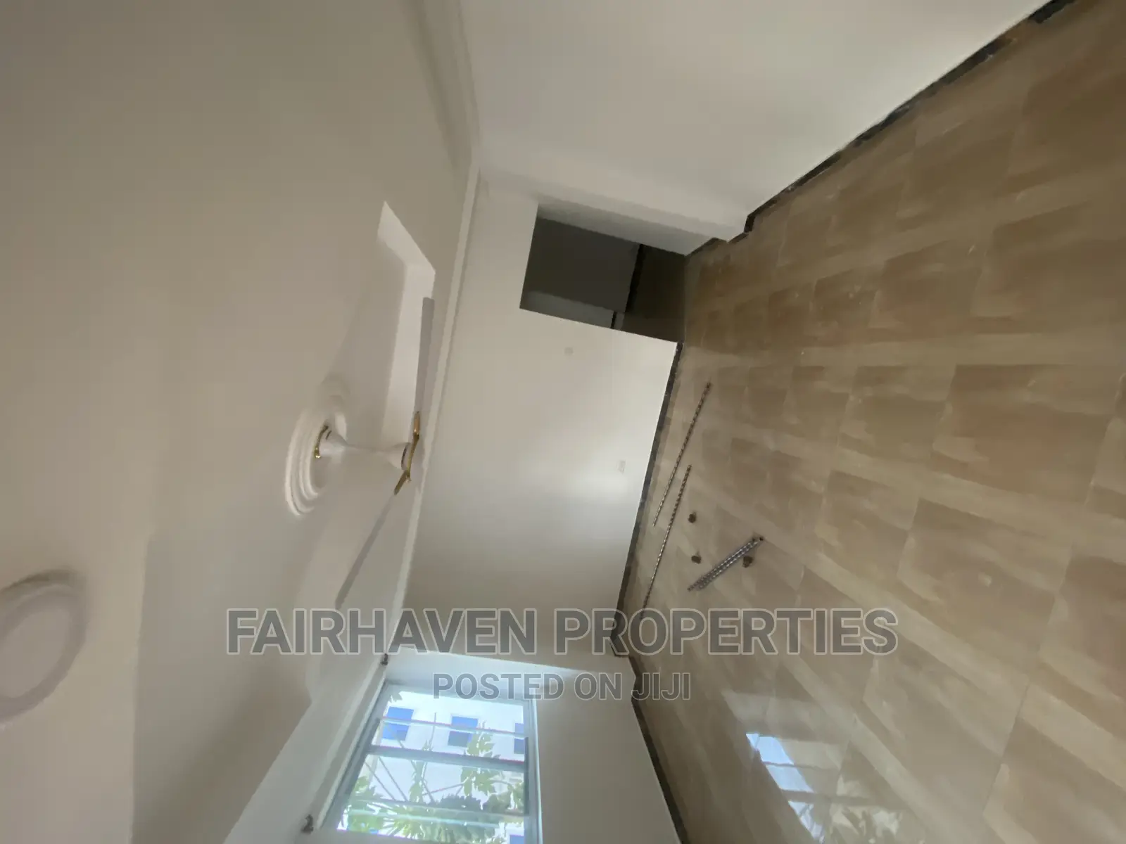3bdrm Apartment in Tseaddo, Airport Residential Area for rent in Airport Residential Area