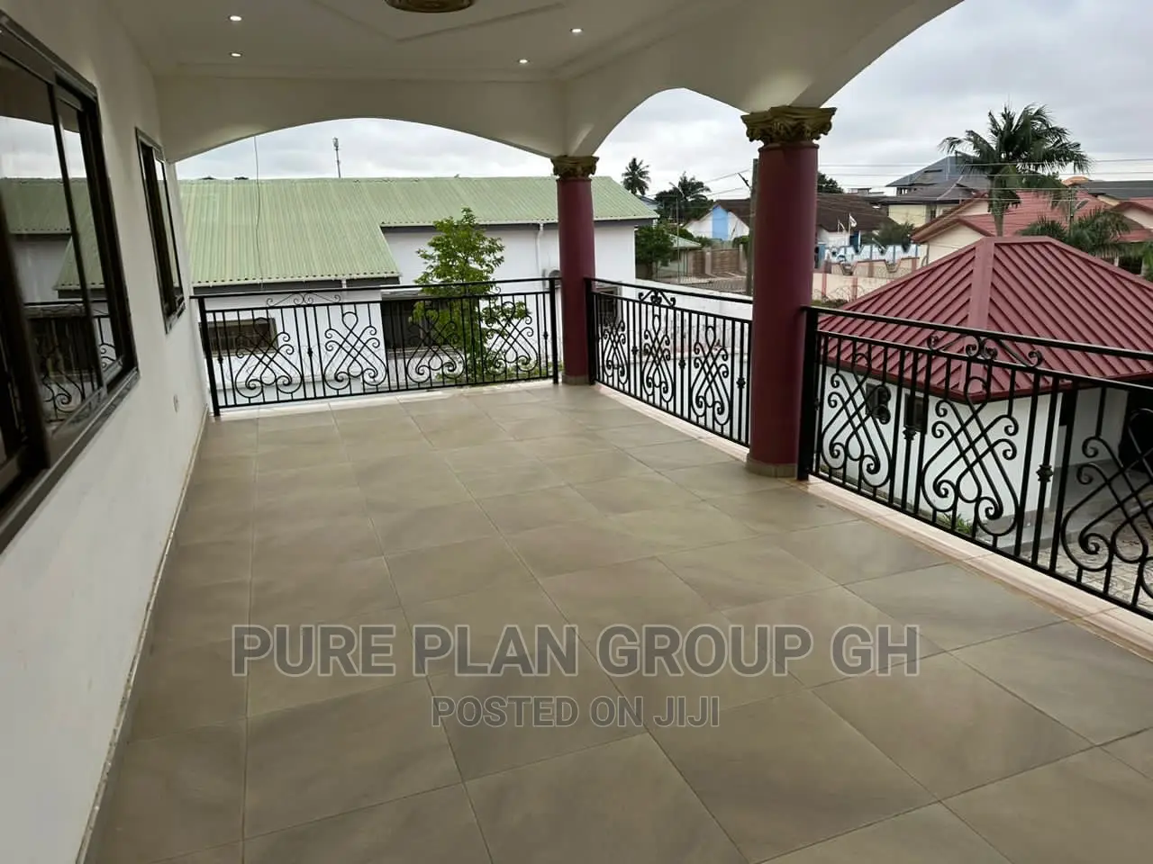 Furnished 7bdrm House in Westland for rent in West Legon