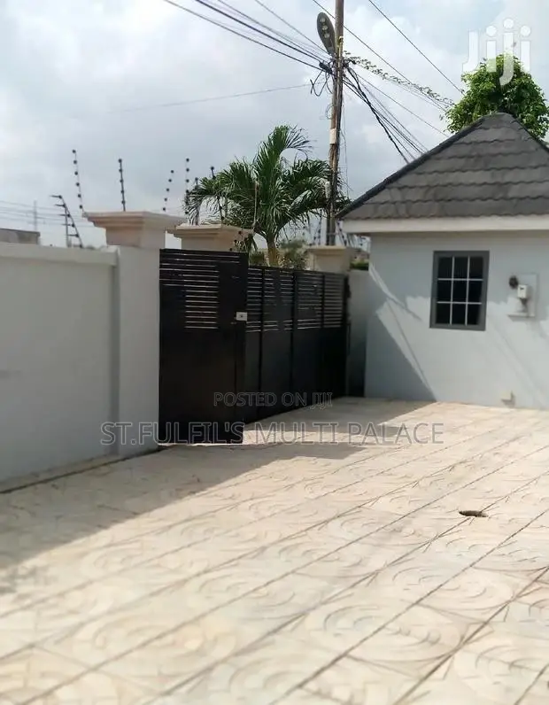 4bdrm House in East Legon for sale in East Legon