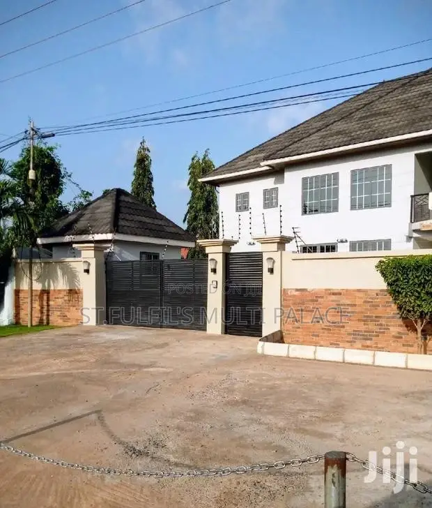 4bdrm House in East Legon for sale in East Legon