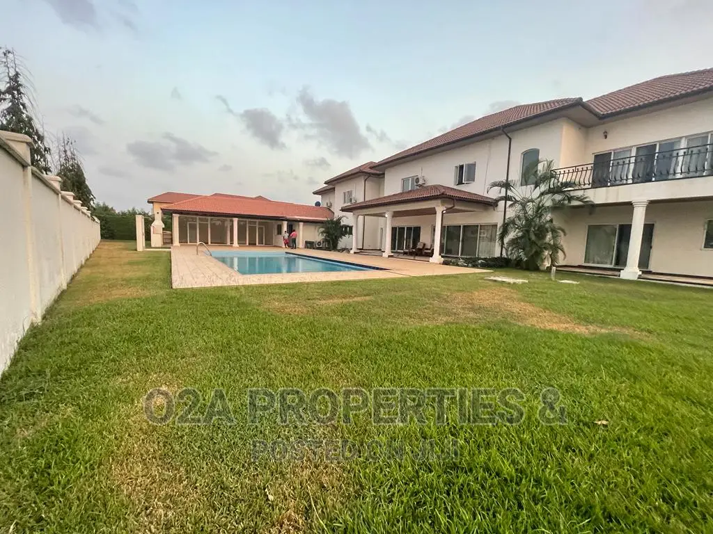 5bdrm House in A&C Mall Area for sale in A&C Mall Area