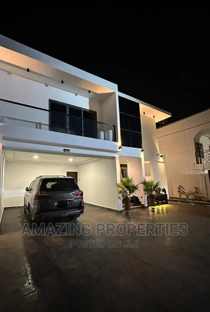 5bdrm House in East Legon for rent in East Legon