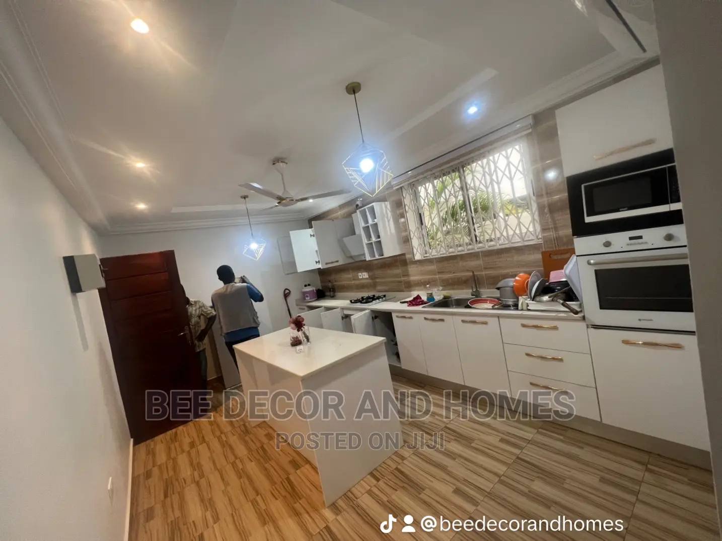 Furnished 4bdrm House in Bee Decor And Homes, Old Ashomang for rent in Old Ashomang