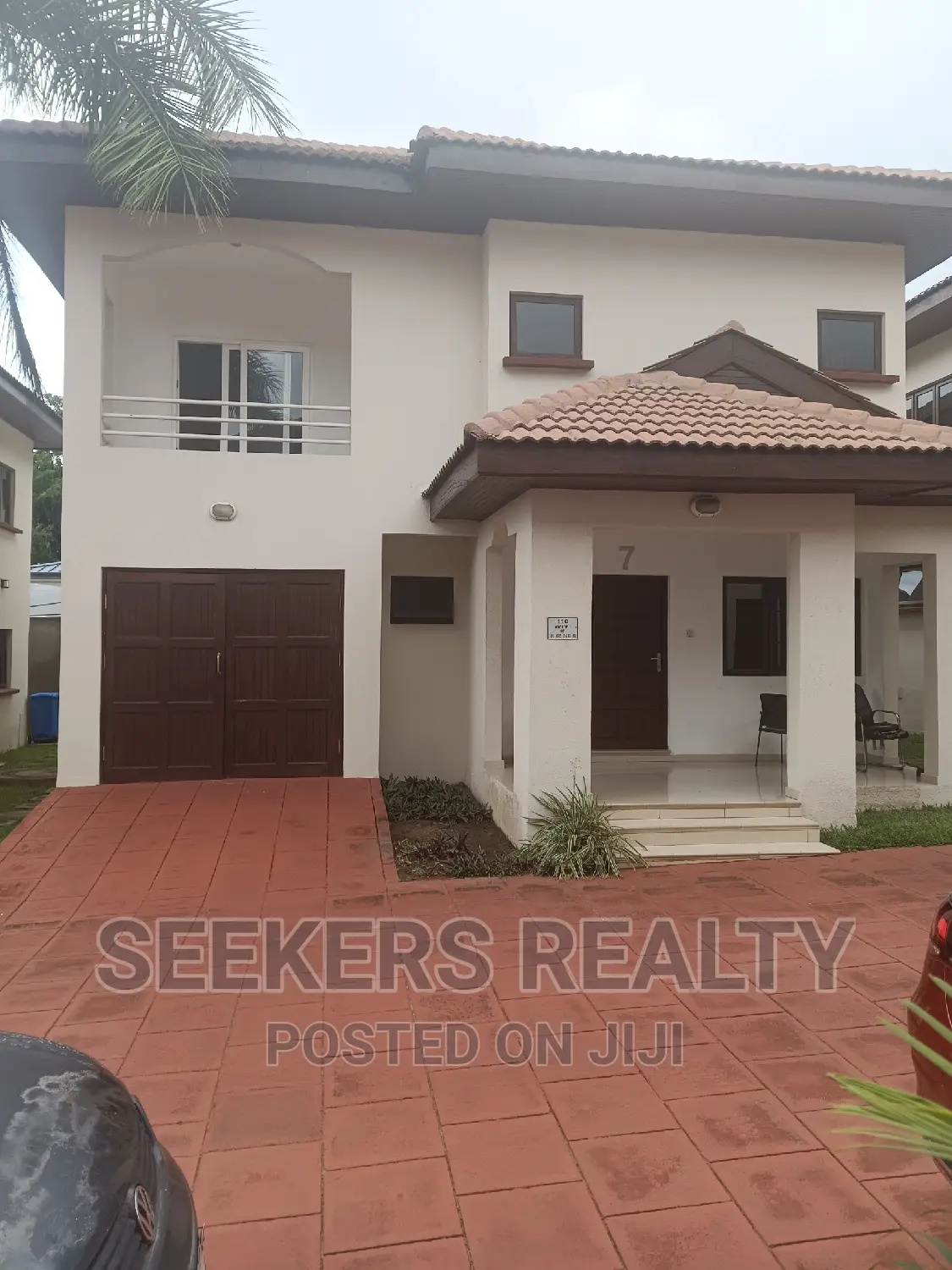 3bdrm Townhouse / Terrace in Seekers Realty, Cantonments for rent in Cantonments