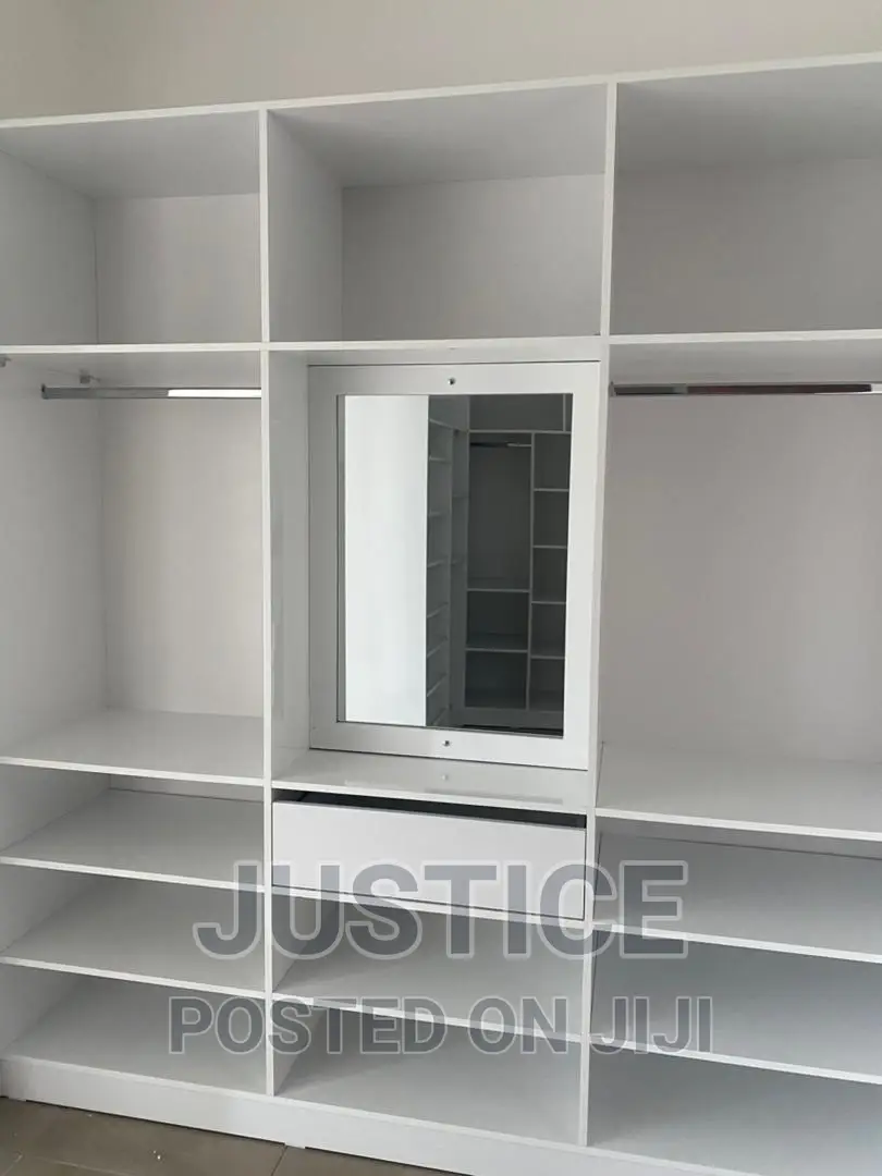 4bdrm Duplex in Community 20 Tema for sale in Tema Metropolitan
