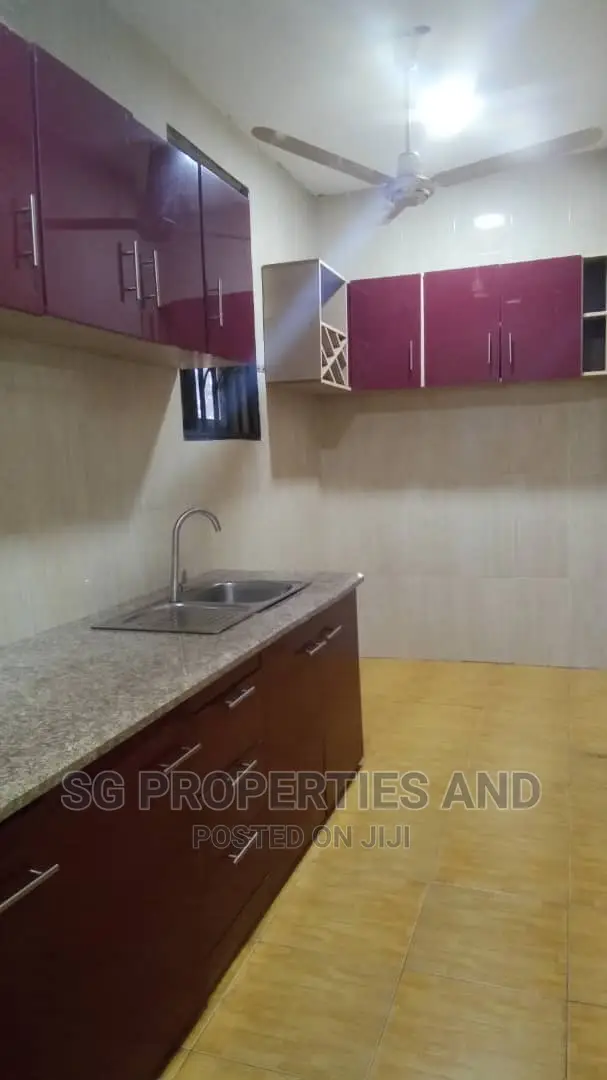 4bdrm House in Batsonaa, Spintex for rent in Spintex