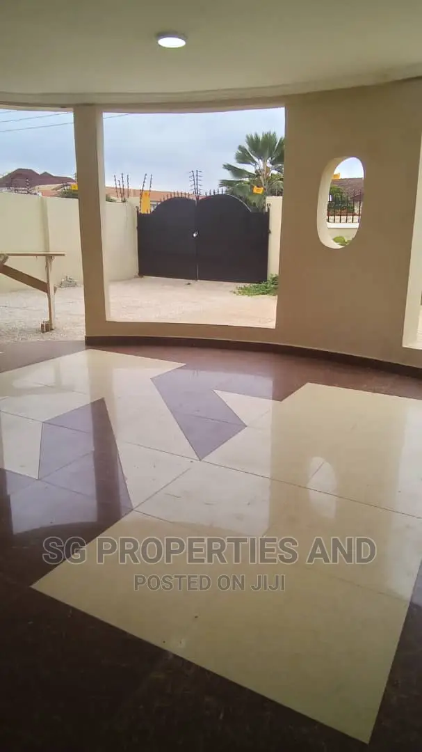 4bdrm House in Batsonaa, Spintex for rent in Spintex