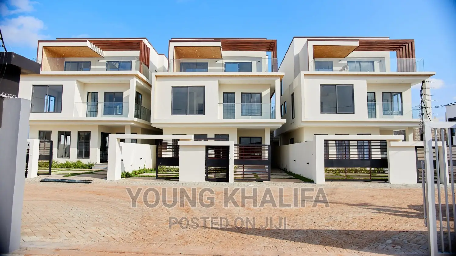 3bdrm Duplex in East Legon Hill'S for sale in East Legon