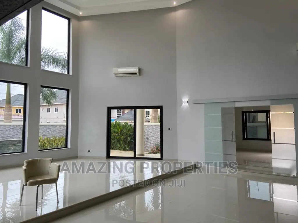 6bdrm House in East Legon for sale in East Legon
