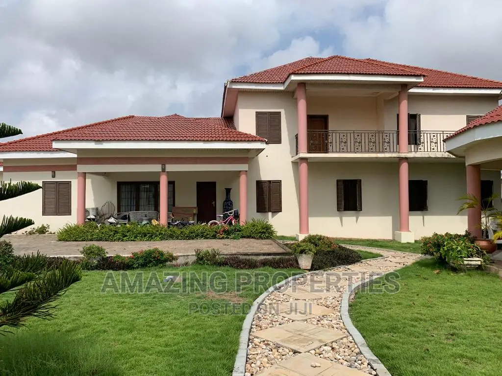 5bdrm House in Airport Residential Area for sale in Airport Residential Area