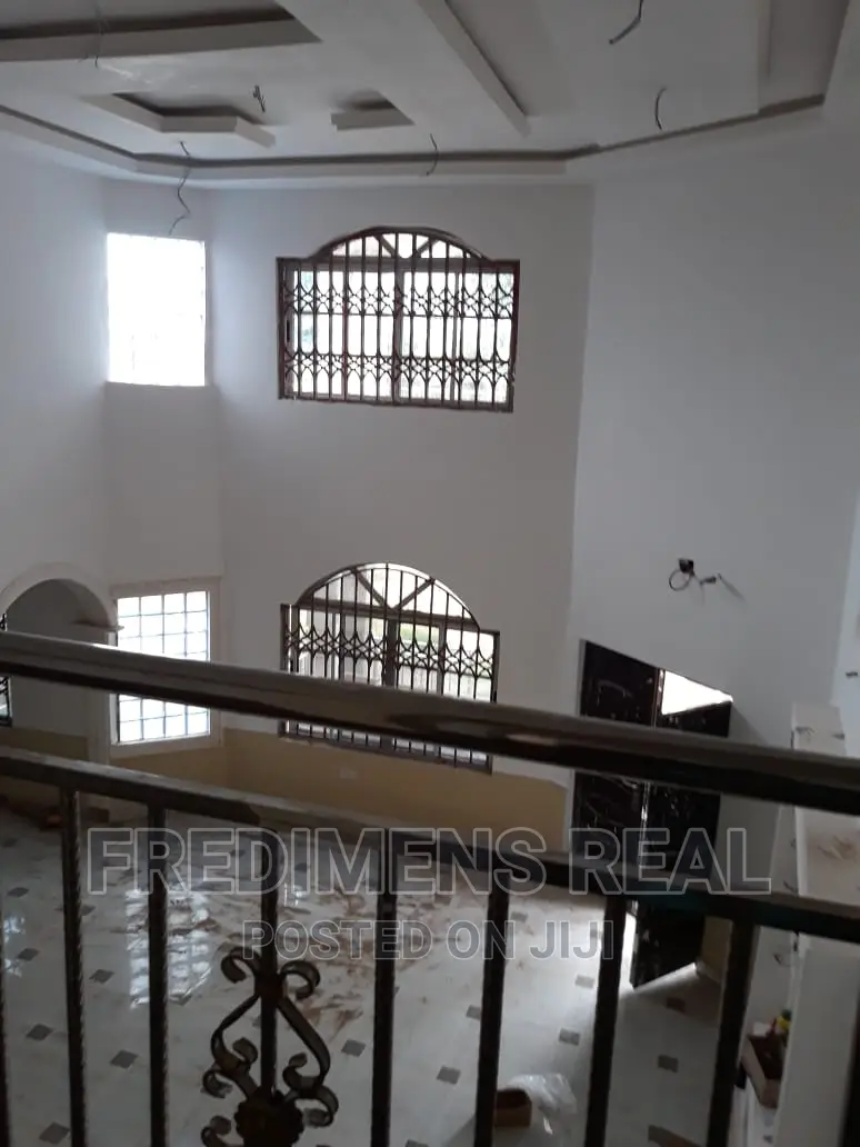 7bdrm House in Fredimens Real, Ejisu-Juaben Municipal for sale in Ejisu-Juaben Municipal