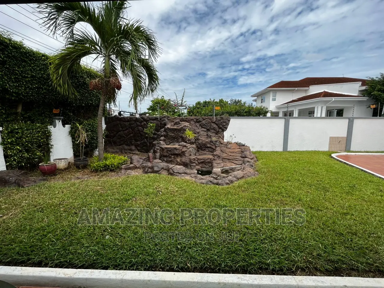 3 Plot of Land for Sale at Gate School Junction Roadside in East Legon