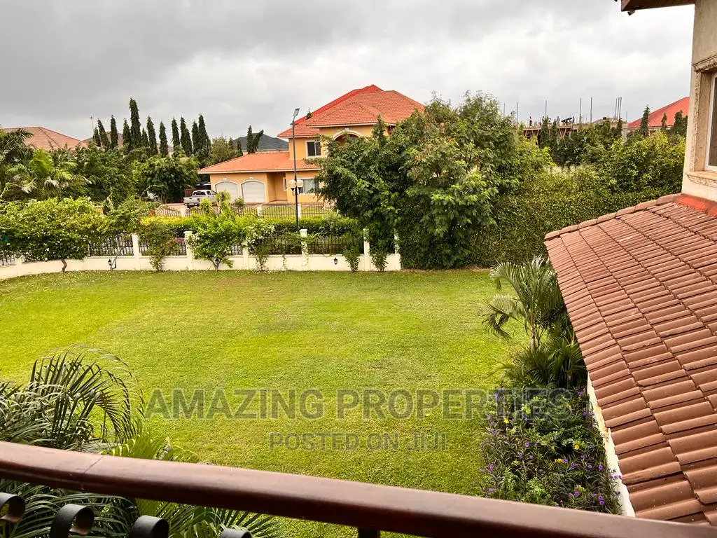 5bdrm House in Adjiriganor for sale in Adjiriganor