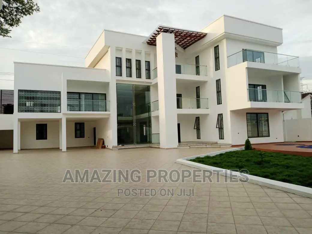 7bdrm House in East Legon for sale in East Legon
