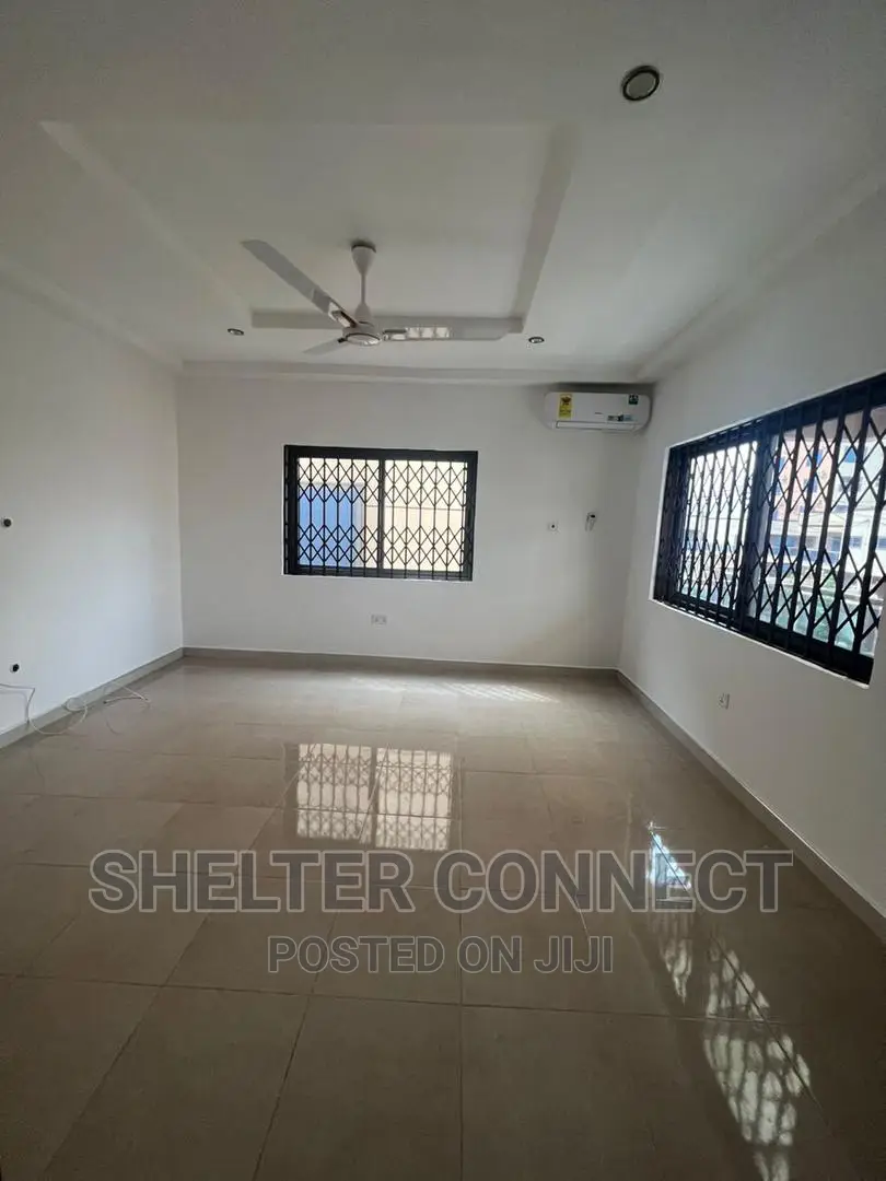3bdrm Duplex in Oyarifa for rent in Oyarifa