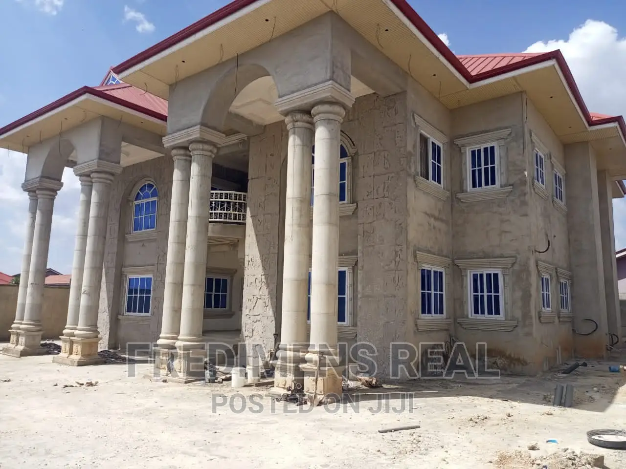 5bdrm House in Fredimens Real, Kumasi Metropolitan for sale in Kumasi Metropolitan