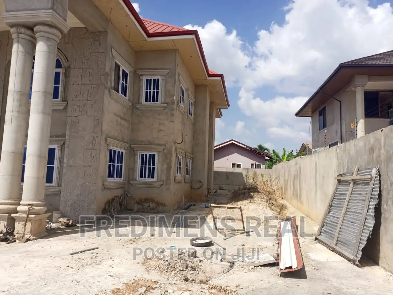 5bdrm House in Fredimens Real, Kumasi Metropolitan for sale in Kumasi Metropolitan