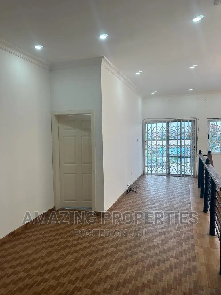 4bdrm House in Spintex for rent in Spintex