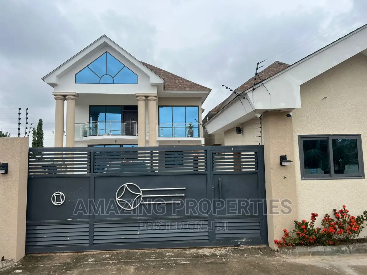 4bdrm House in West Legon for sale in West Legon