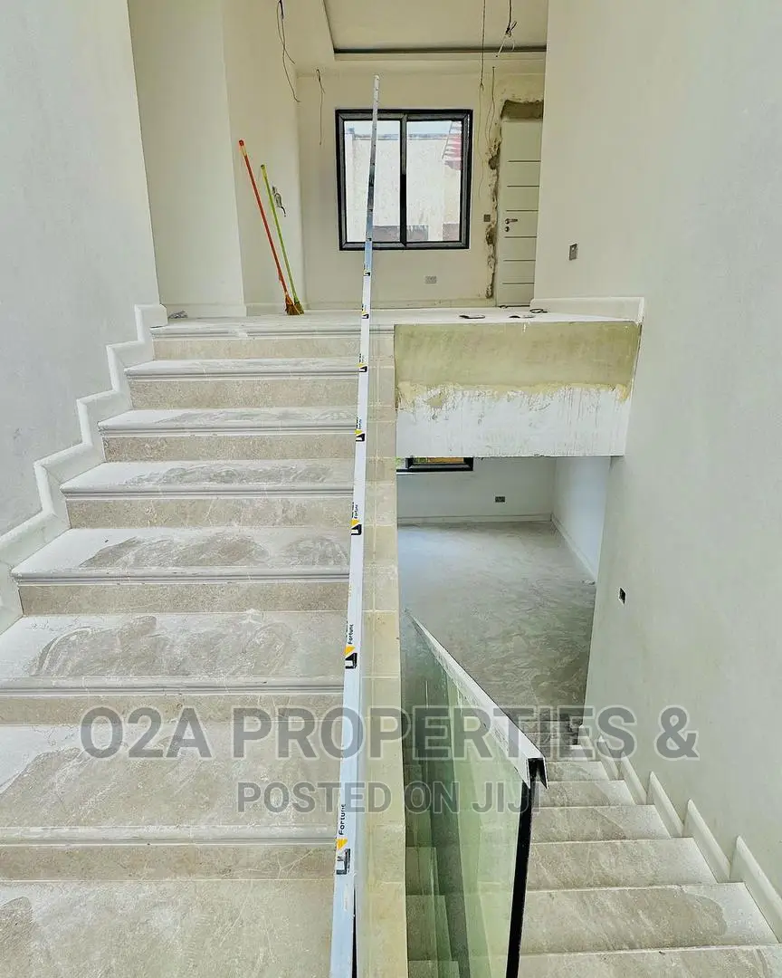 4bdrm House in Sakumono for sale in Sakumono