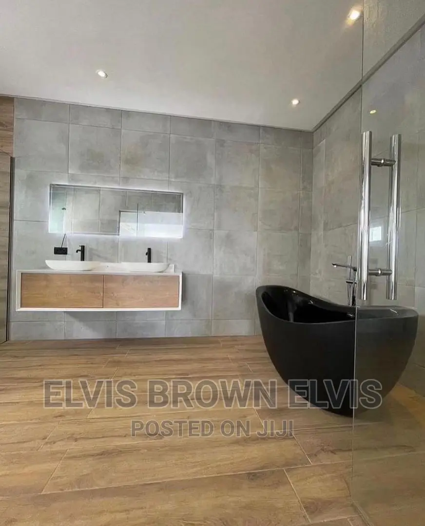 Executive 4 Bedrooms House for Sale at Trasacco in Adjiriganor